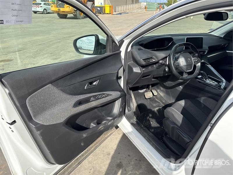 Peugeot 3008 Automobile Kistehergépjárművek