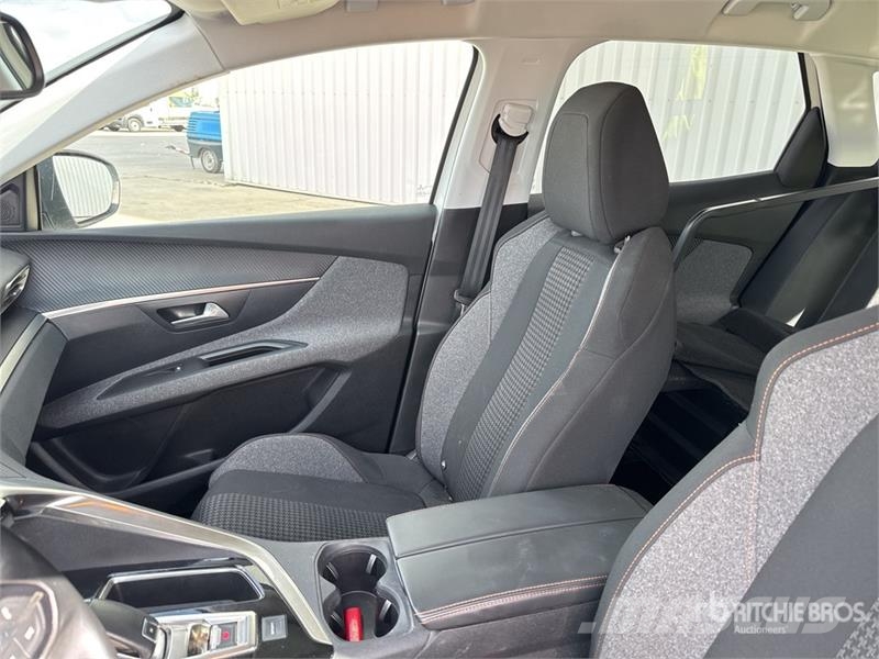 Peugeot 3008 Automobile Kistehergépjárművek