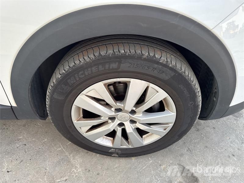 Peugeot 3008 Automobile Kistehergépjárművek