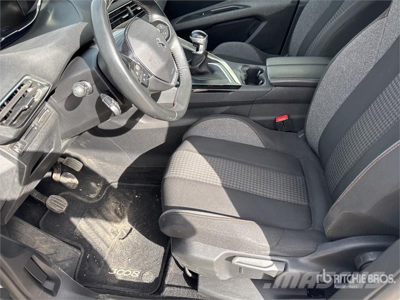 Peugeot 3008 Automobile Kistehergépjárművek