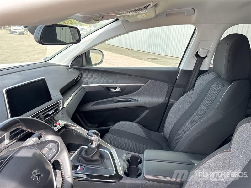 Peugeot 3008 Automobile Kistehergépjárművek