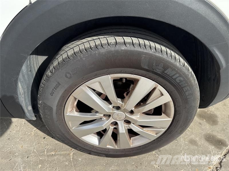 Peugeot 3008 Automobile Kistehergépjárművek