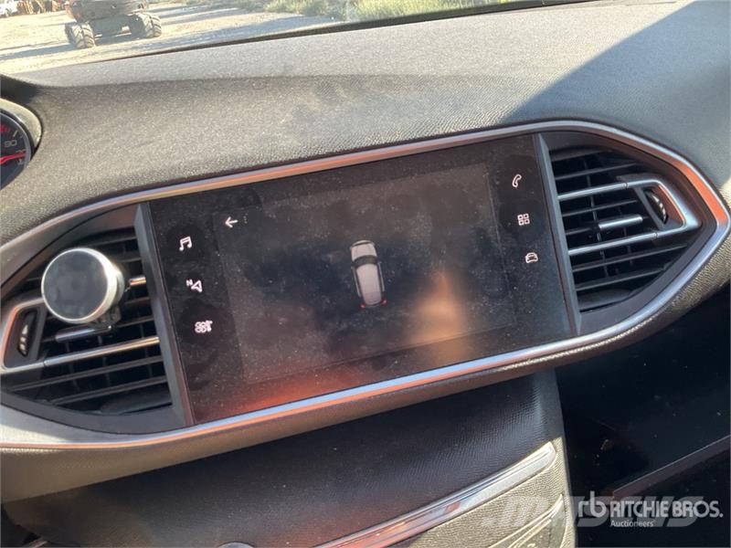 Peugeot 308 Automobile Avtomobili