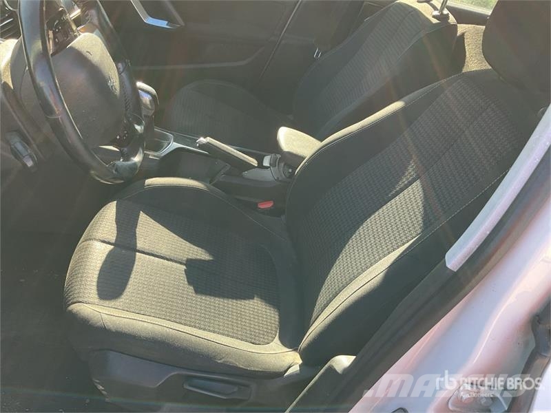 Peugeot 308 Automobile Avtomobili