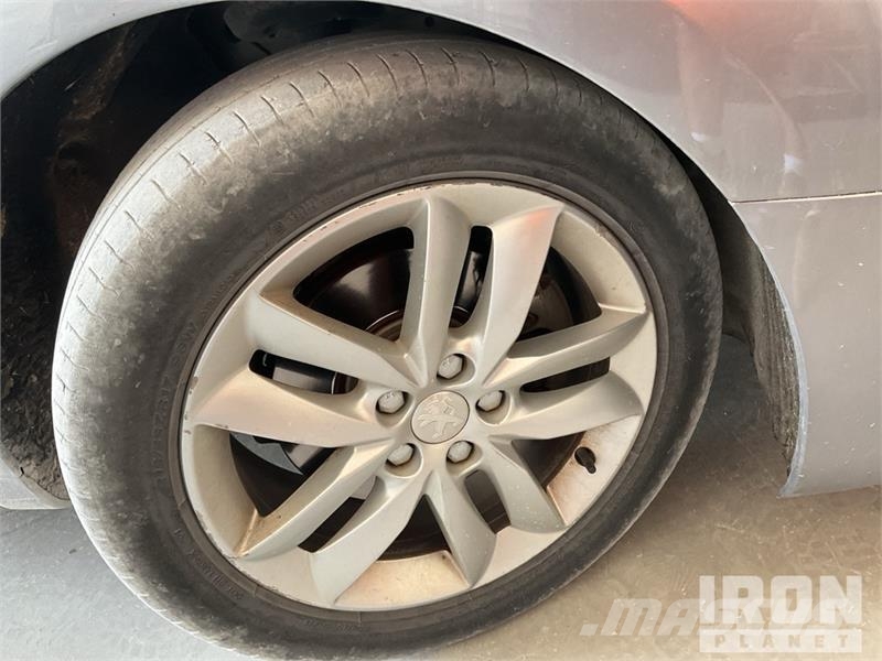 Peugeot 508 Automobile Automobili