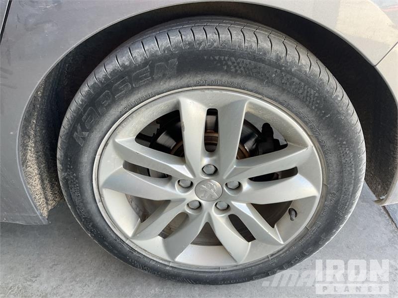 Peugeot 508 Automobile Automobili