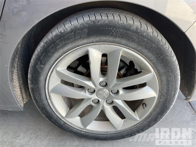 Peugeot 508 Automobile Automobili