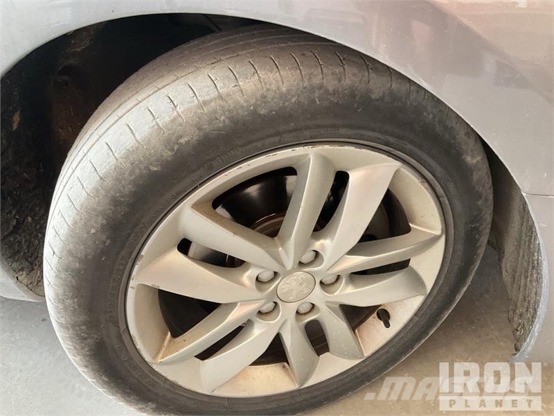 Peugeot 508 Automobile Automobili