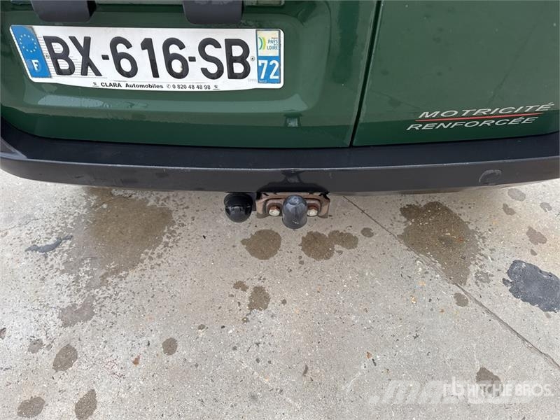 Peugeot Biper Motricité Renforcée Vehicule Utilitaire Carg Dodávky