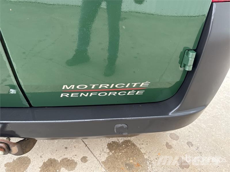 Peugeot Biper Motricité Renforcée Vehicule Utilitaire Carg Dodávky
