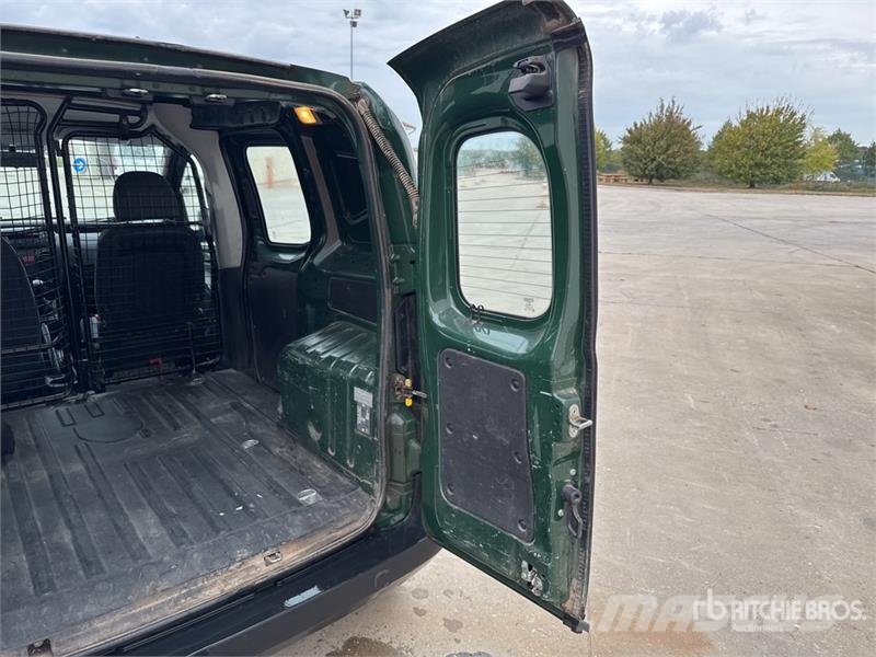 Peugeot Biper Motricité Renforcée Vehicule Utilitaire Carg Dodávky