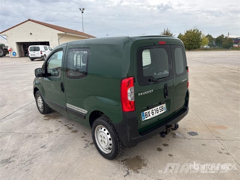 Peugeot Biper Motricité Renforcée Vehicule Utilitaire Carg Dodávky