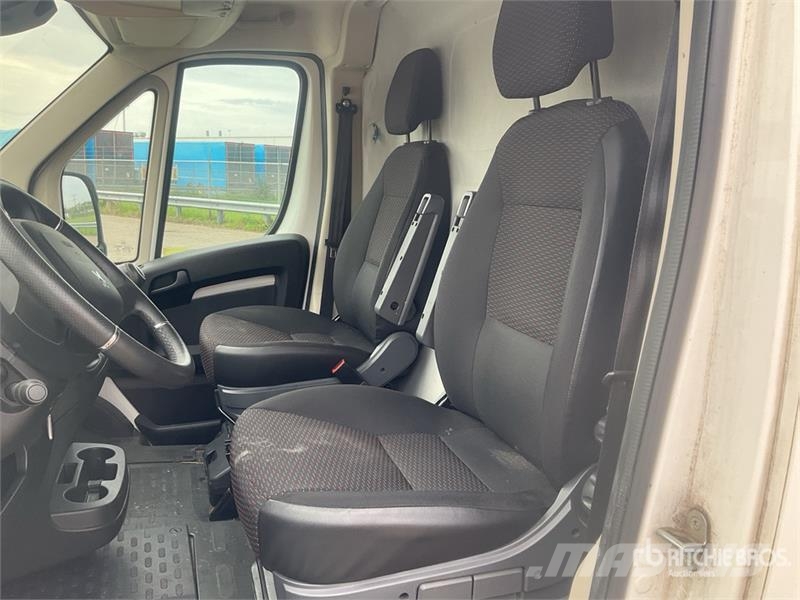 Peugeot Boxer 2.2HDI 121 KW KA L4H2 - panel van L4H2 Cargo Dostavna vozila / kombiji