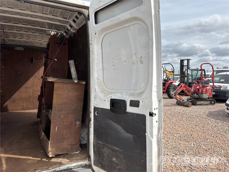 Peugeot Boxer Camion Fourgon Cargo Van (Inoperable) Panel vans
