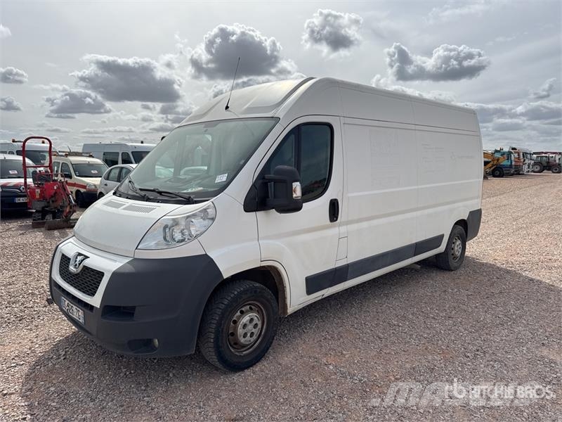 Peugeot Boxer Camion Fourgon Cargo Van (Inoperable) Panel vans