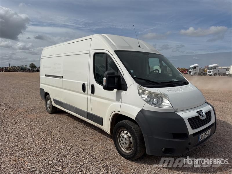 Peugeot Boxer Camion Fourgon Cargo Van (Inoperable) Panel vans