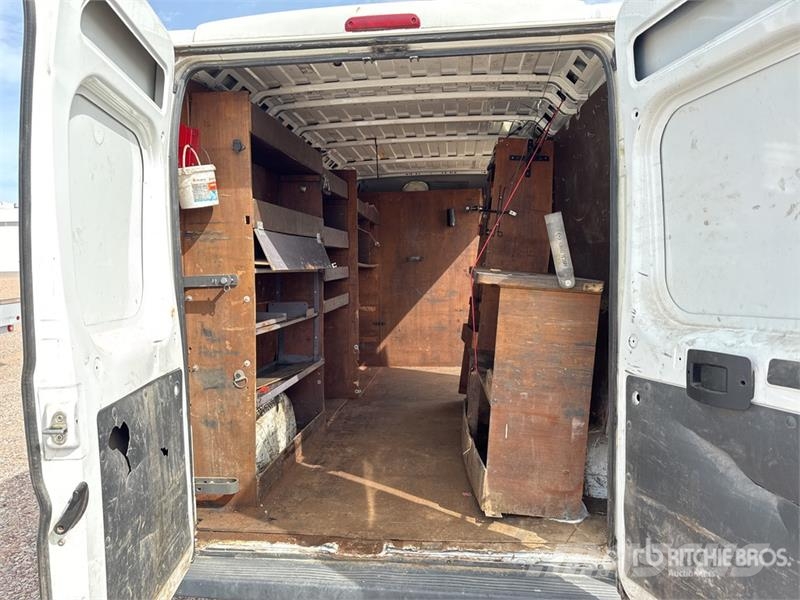 Peugeot Boxer Camion Fourgon Cargo Van (Inoperable) Panel vans