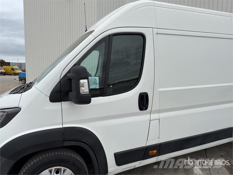 Peugeot Boxer Cargo Van Gesloten bedrijfswagens