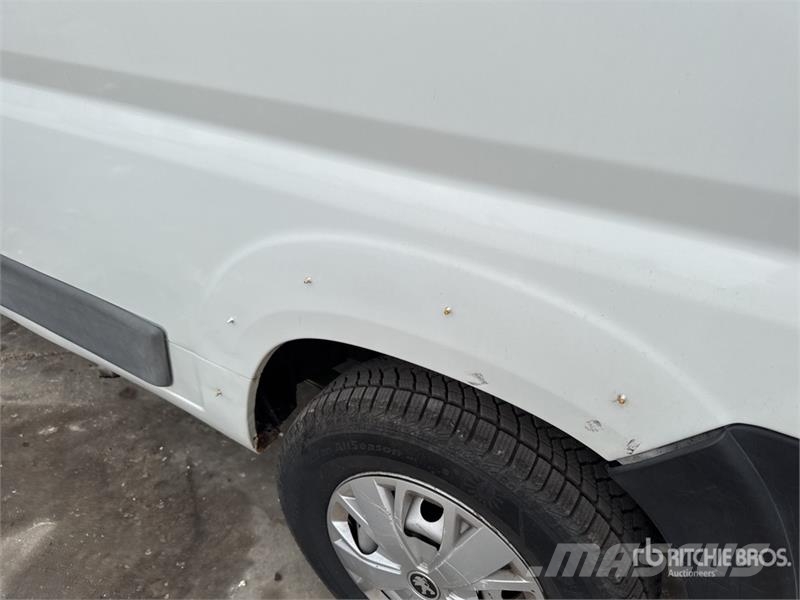 Peugeot Boxer Cargo Van Gesloten bedrijfswagens