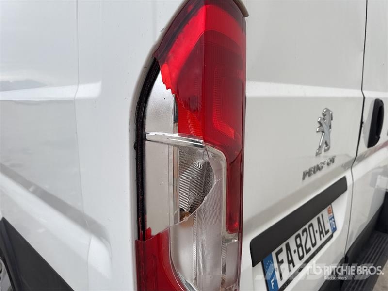 Peugeot Boxer Cargo Van Gesloten bedrijfswagens