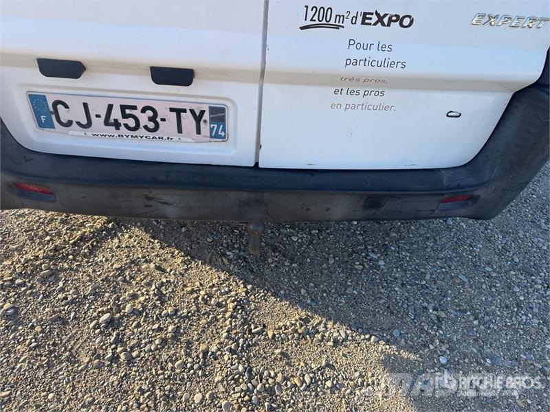 Peugeot Expert Vehicule Utilitaire Cargo Van Dostavna vozila / kombiji