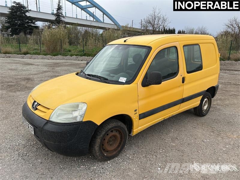 Peugeot Partner 1.6HDI Vehicule Utilitaire Cargo Van (Inop Панельні фургони