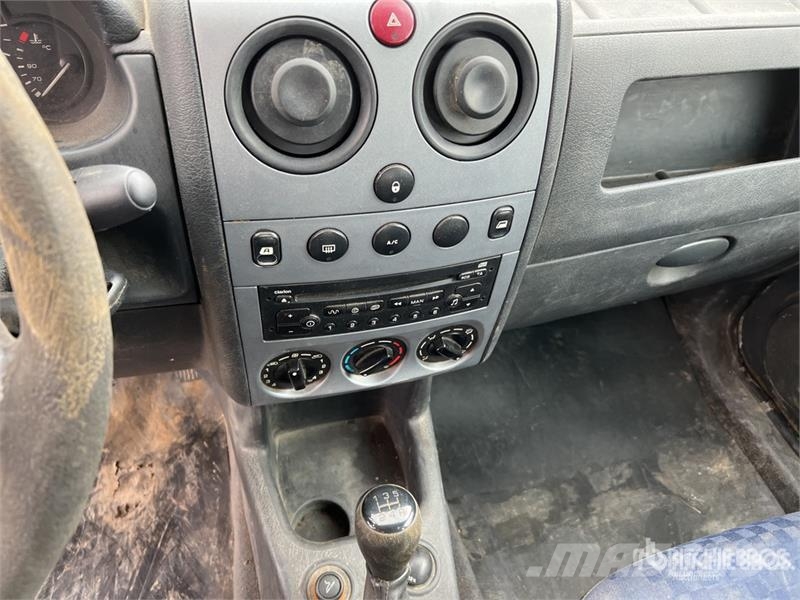 Peugeot Partner 1.6HDI Vehicule Utilitaire Cargo Van (Inop Панельні фургони