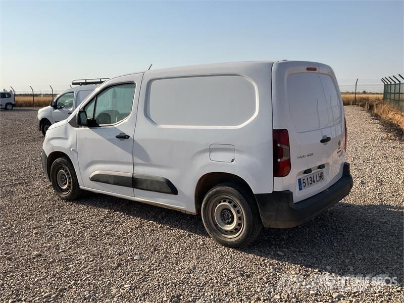 Peugeot Partner Cargo Van Furgonetas /Furgón