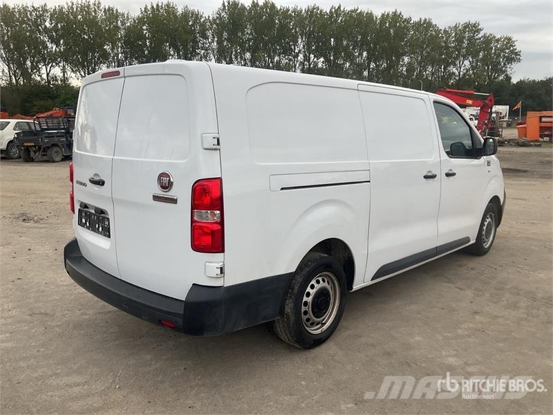 Peugeot Passenger Van 大型面包车