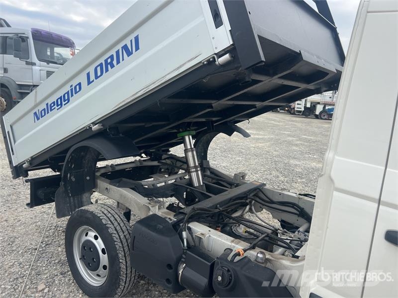 Piaggio Porter NP6 Flatbed Dump Truck Kiper tovornjaki