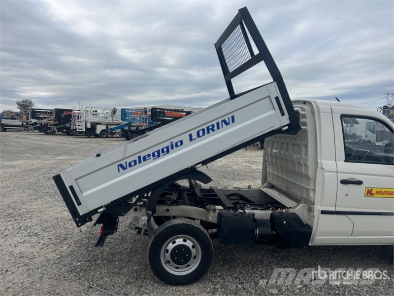 Piaggio Porter NP6 Flatbed Dump Truck Kiper tovornjaki