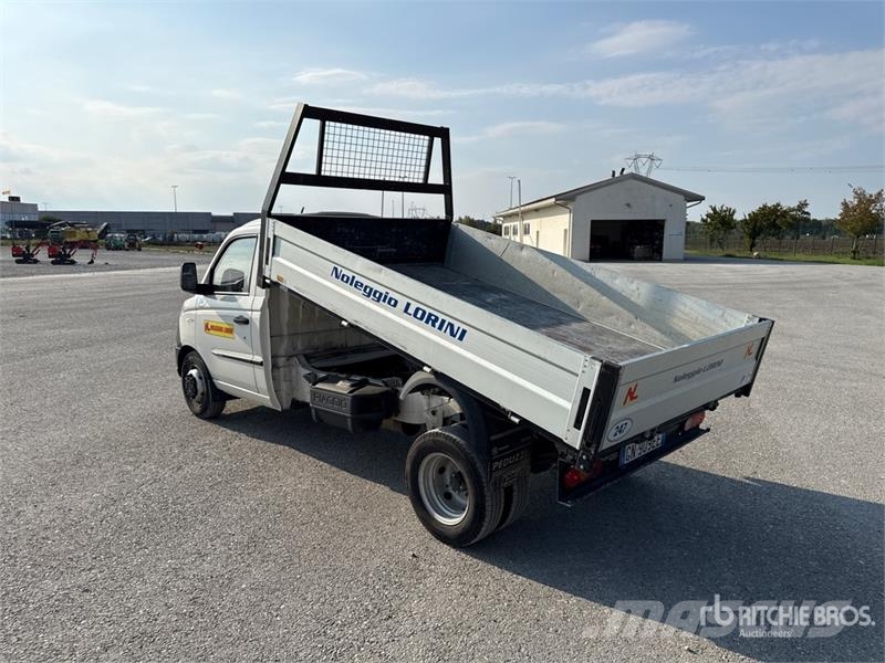 Piaggio Porter NP6 S/A Dump Truck Sklápěče