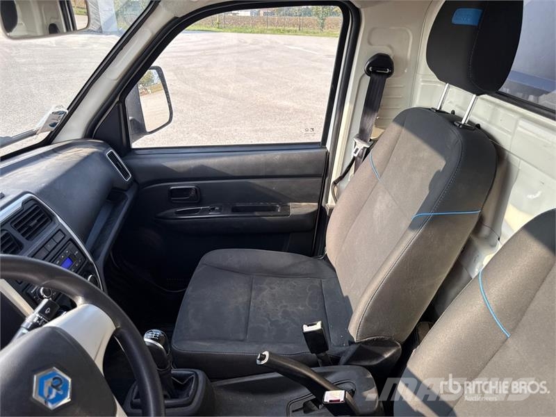 Piaggio Porter NP6 S/A Dump Truck Sklápěče