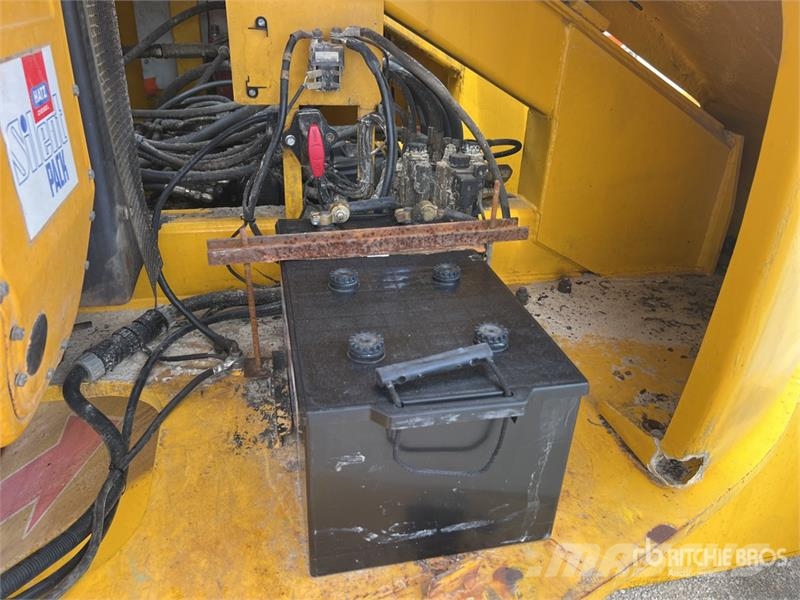  Pinguely-Haulotte H23TPX 4WD Diesel Nacelle Telesc Teleskoop poomtõstukid