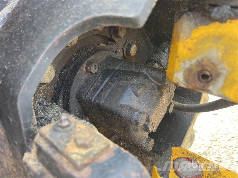  Pinguely-Haulotte H23TPX 4WD Diesel Nacelle Telesc Teleskoop poomtõstukid