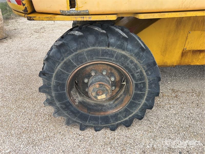  Pinguely-Haulotte H23TPX 4WD Diesel Nacelle Telesc Teleskoop poomtõstukid