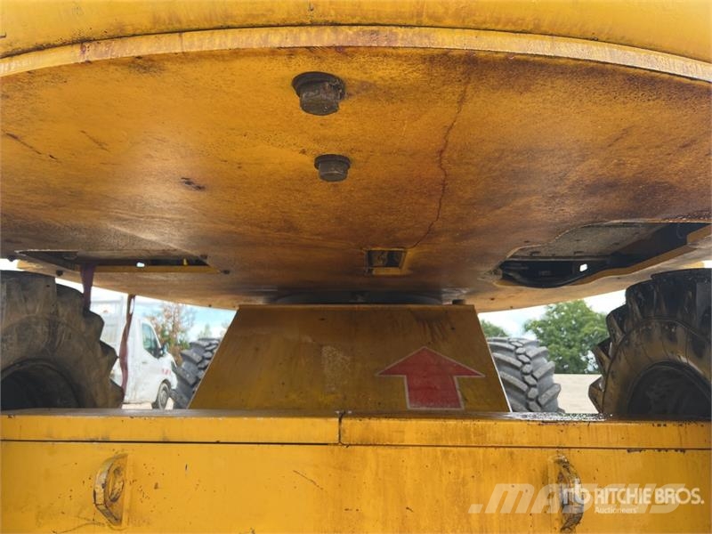  Pinguely-Haulotte H23TPX 4WD Diesel Nacelle Telesc Teleskoop poomtõstukid