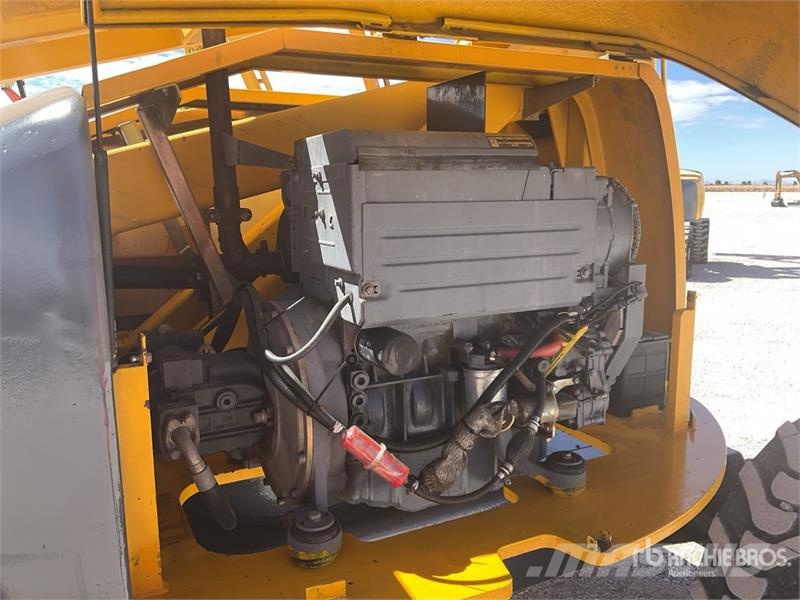 Pinguely-Haulotte HA26PX Diesel Articulating Boom Elevadores braços articulados