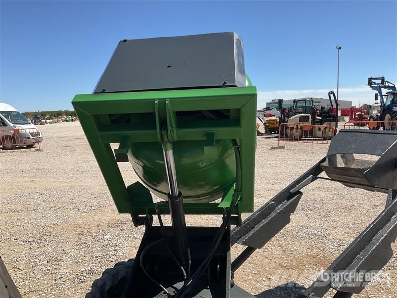 Piquersa H625T4DG 4x4 Self-Loading All Terrain Mixer Utilaje construcții - Altele