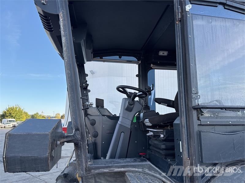 Plaisance Variotrac 180H Broyeur Forestier Shredder آلات تمزيق المخلفات