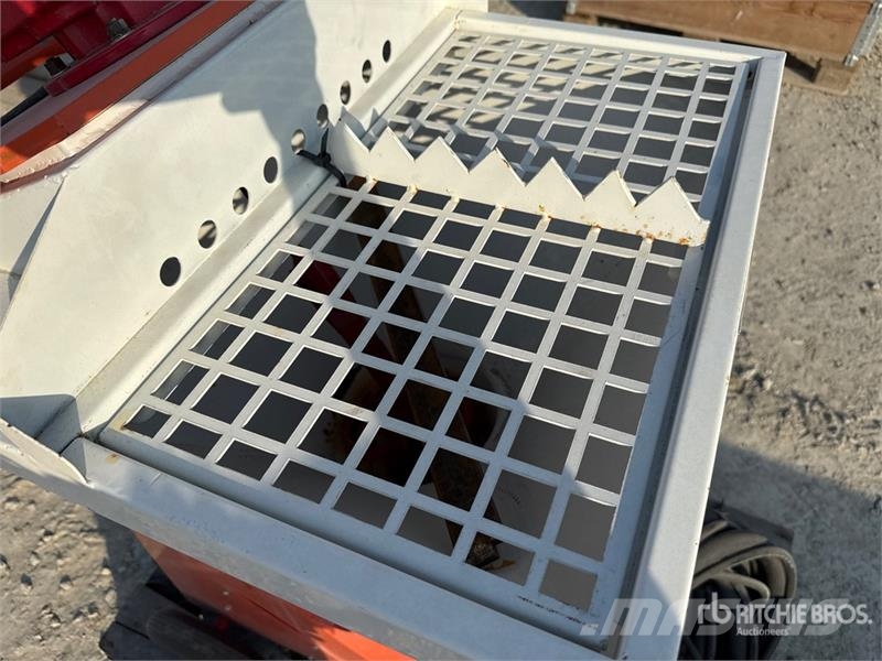 Plasterer 吊車起重機、絞車吊貨機和物料升降機