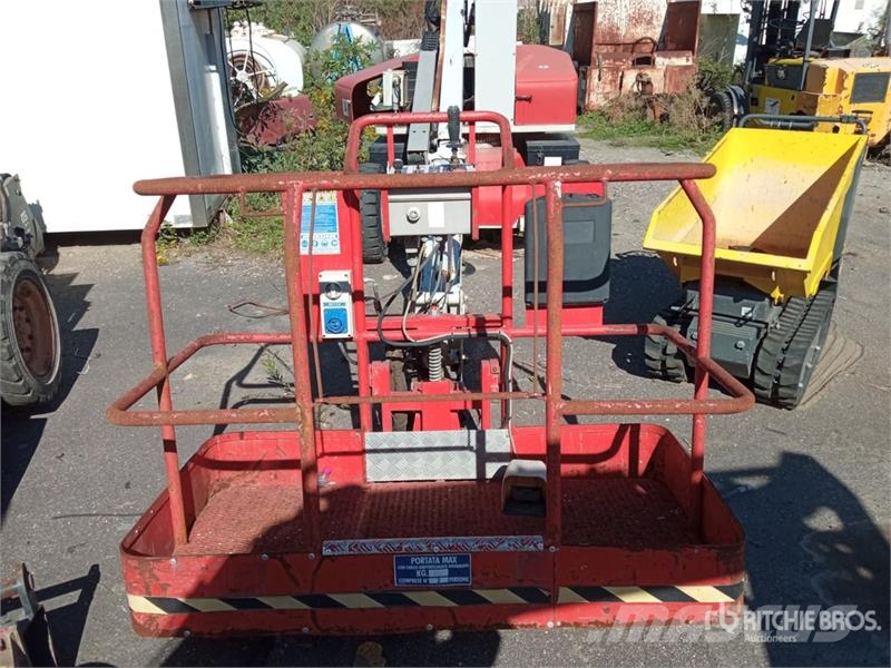 Platform Basket SEL14A-J Articulating Boom Lift (Inoperable) Piattaforme a braccio articolato