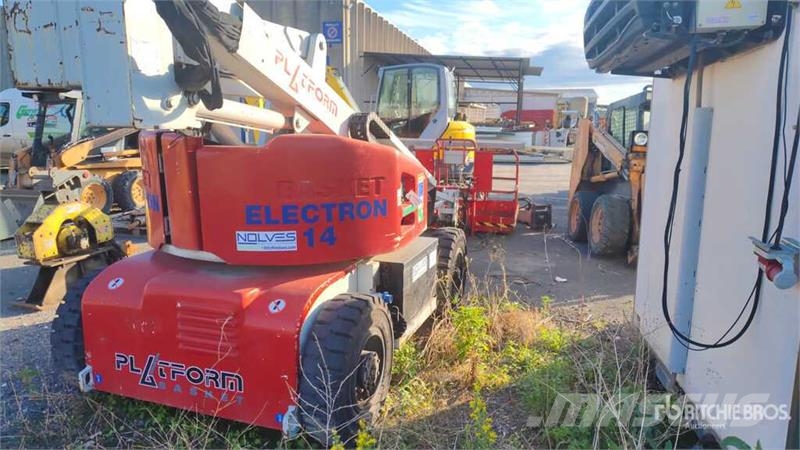 Platform Basket SEL14A-J Articulating Boom Lift (Inoperable) Piattaforme a braccio articolato