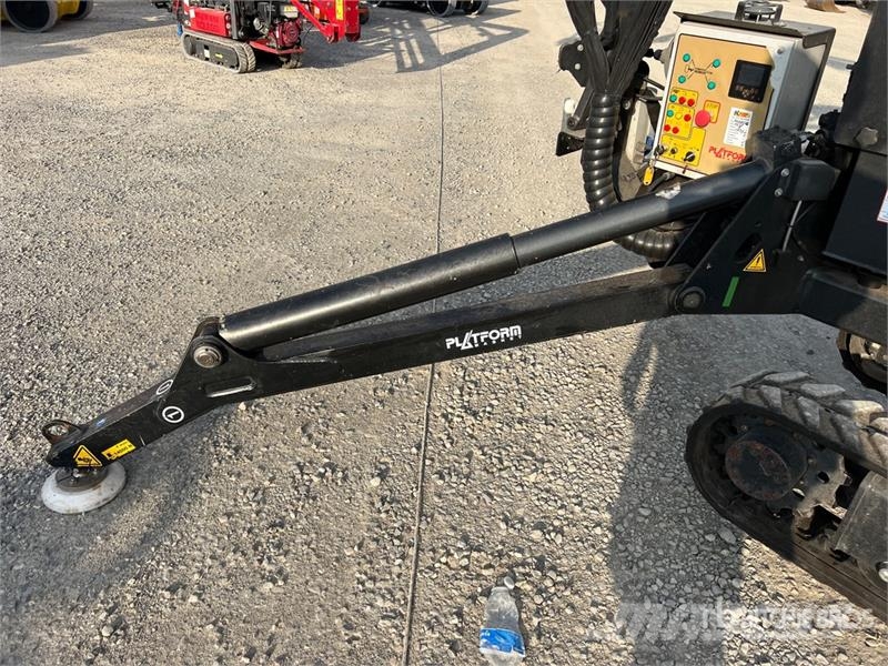Platform Basket SPIDER 18-90 Crawler Articulating Boom Lift Zglobne dvižne ploščadi