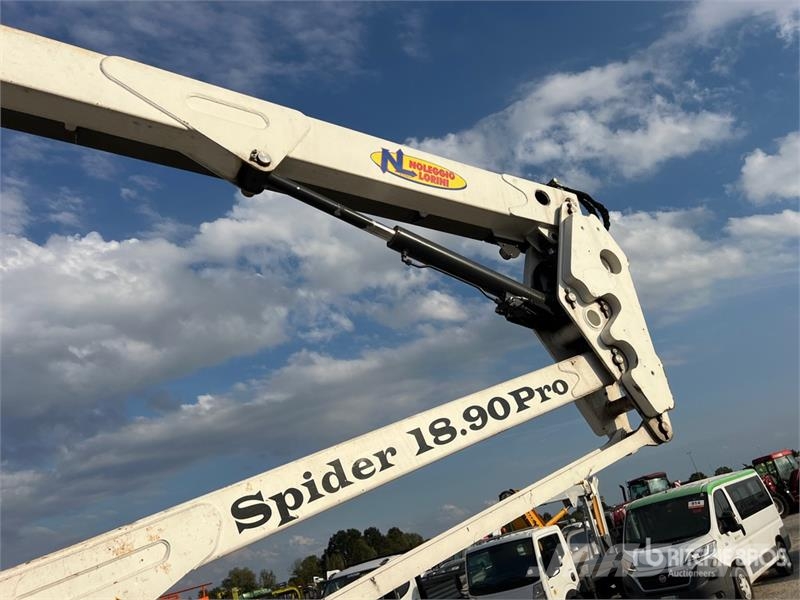 Platform Basket SPIDER 18-90 Crawler Articulating Boom Lift Zglobne dvižne ploščadi