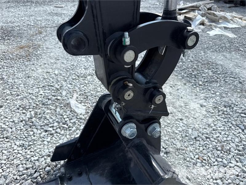 Plus Power HCP-18S Mini Excavator (Unused) Mini rýpadlá < 7t