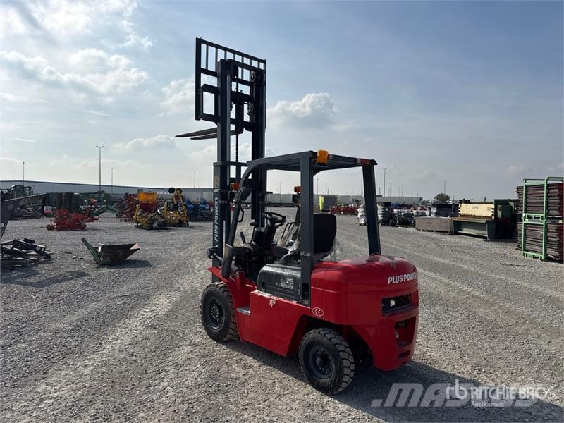 Plus Power VTDD 25 2500 kg Forklift (Unused) Iné