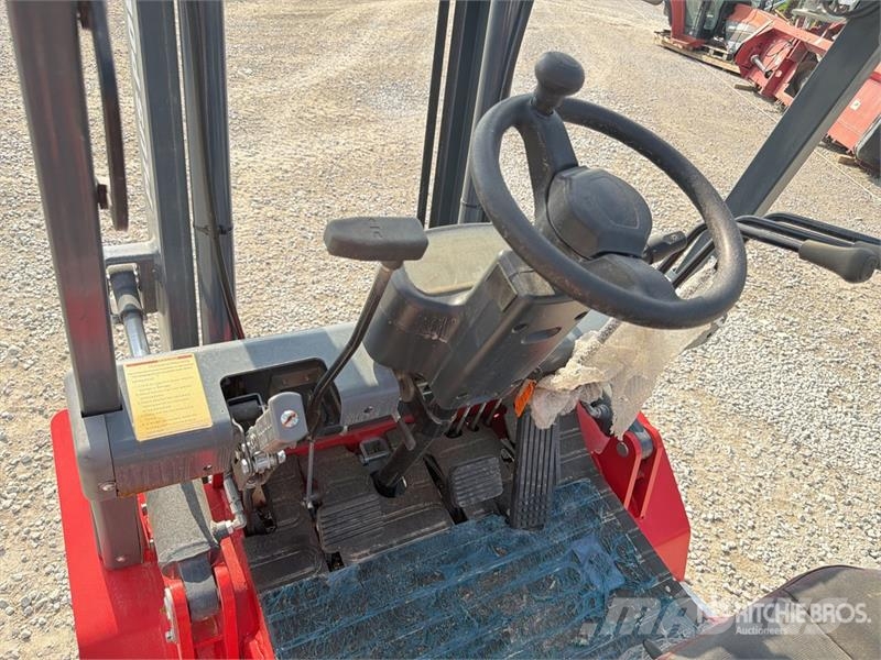 Plus Power VTDD 25 2500 kg Forklift (Unused) Iné