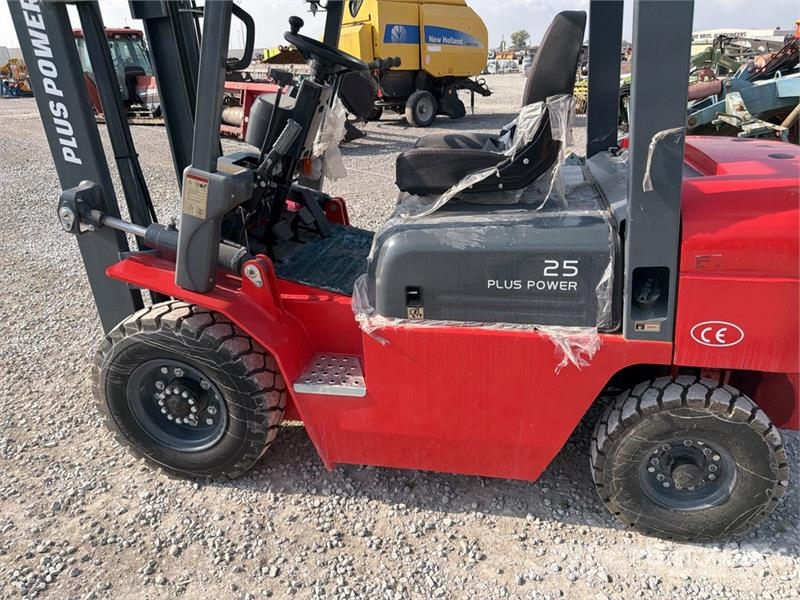 Plus Power VTDD 25 2500 kg Forklift (Unused) Iné