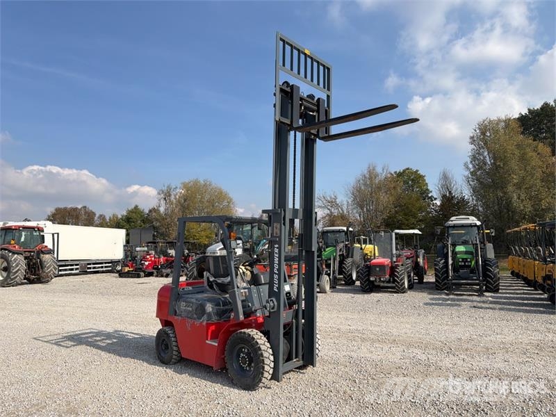 Plus Power VTDD 25 2500 kg Forklift (Unused) Iné